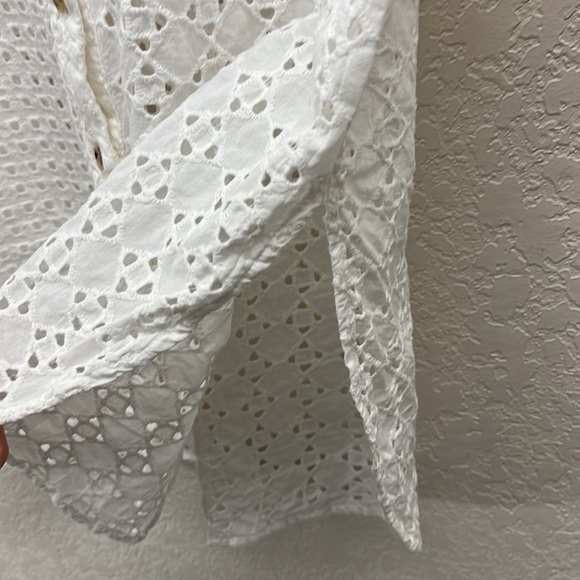 Marine Layer Eyelet Airy Tunic in White XS - Picture 8 of 10